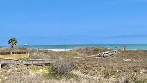 Unclassified image, 5 of 25, button - Sandcastle Condominium Unit 138 (Port Aransas)