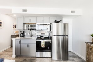 Fridge, microwave, oven, stovetop - Sandcastle Condominium Unit 232 (Port Aransas)