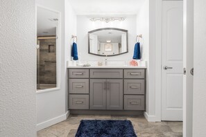 Shower, hair dryer, towels - Sandcastle Condominium Unit 232 (Port Aransas)