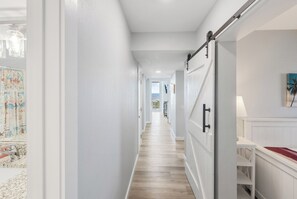 2 bedrooms, WiFi, bed sheets - Sandcastle Condominium Unit 423 (Port Aransas)