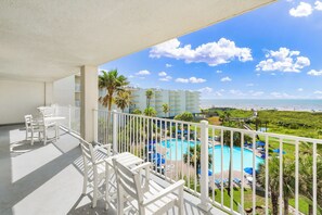 Property grounds - Sandcastle Condominium Unit 423 (Port Aransas)