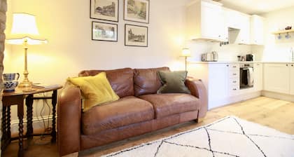 Stunning one bed cottage