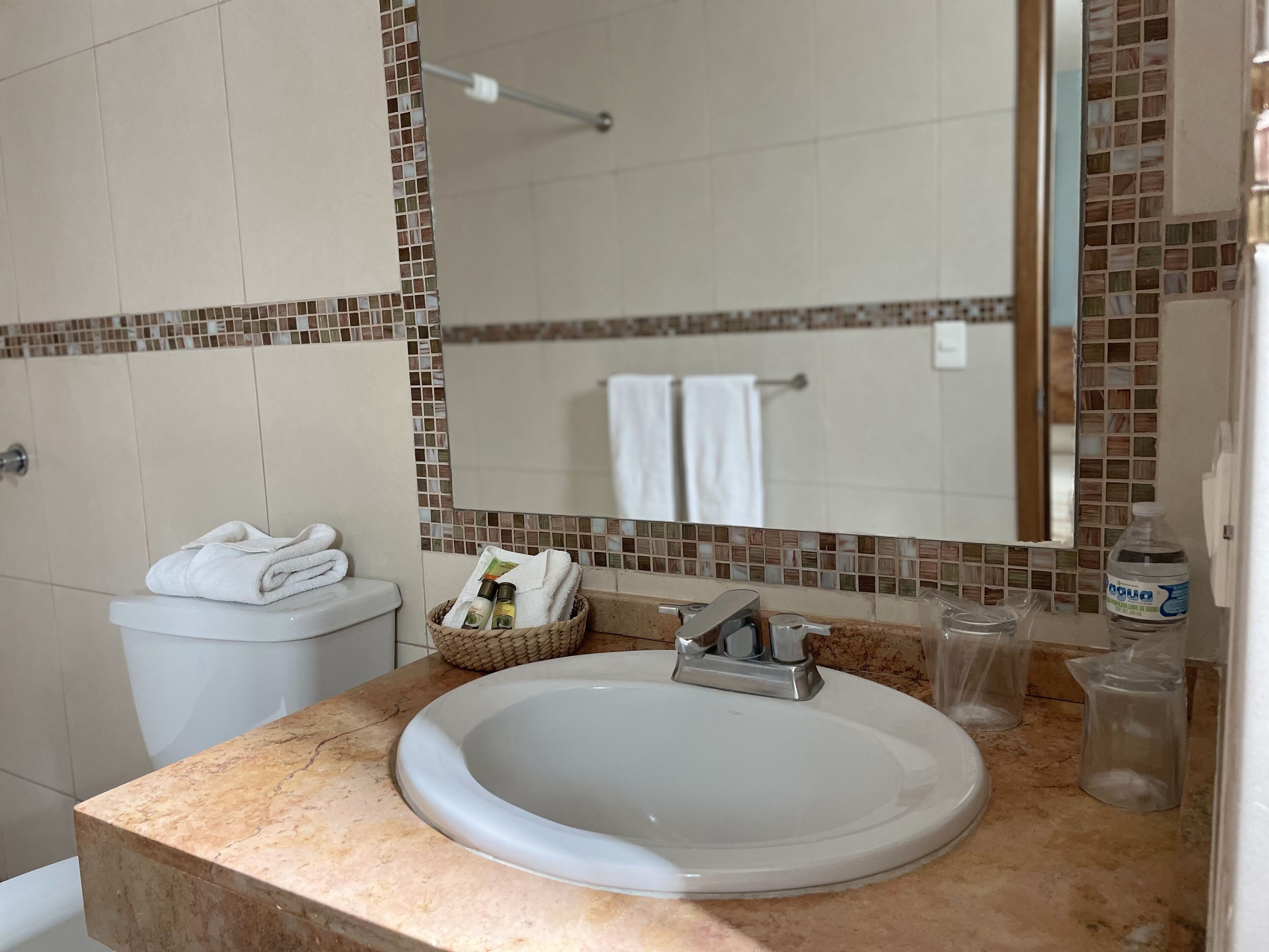 Photo - Hotel Santo Domingo Express