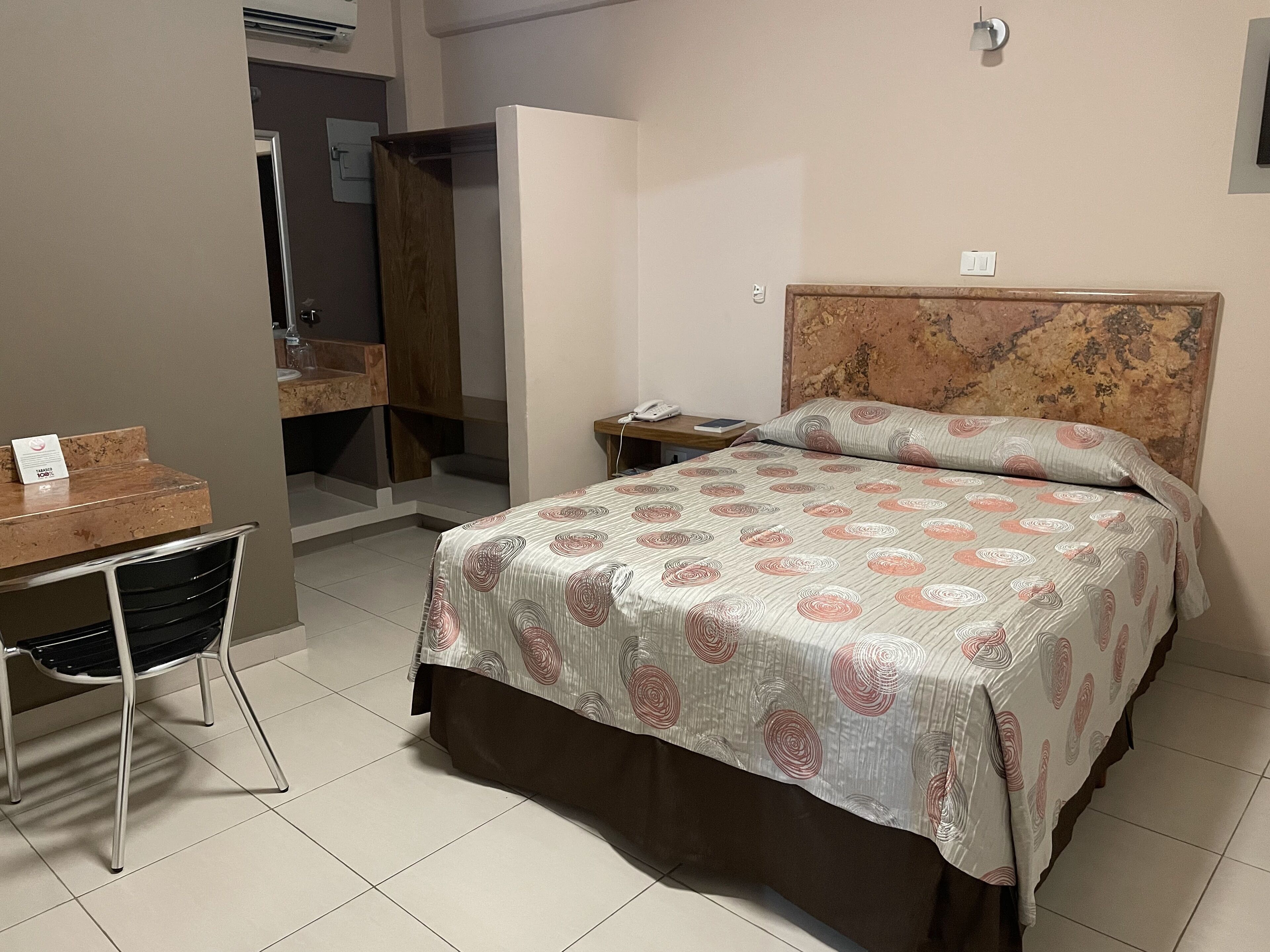 Photo - Hotel Santo Domingo Express