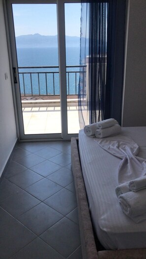 Apartment | 2 Schlafzimmer, Bügeleisen/Bügelbrett, kostenloses WLAN, Bettwäsche