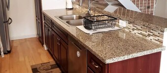 Historic Niles Condo Near Bart & Shopping Center