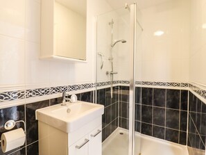 Cottage | Interior - 493 Little Wakering Road (Southend-on-Sea)