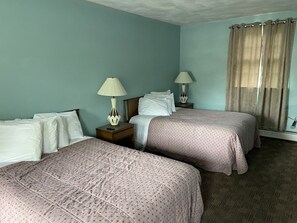 Comfort Room, 2 Queen Beds, Non Smoking