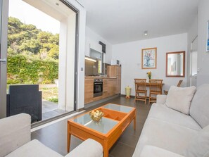 Living room - City Holiday Apartment (Dubrovnik)