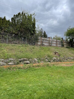 Property grounds - Modern home with free parking on premises (Renton)
