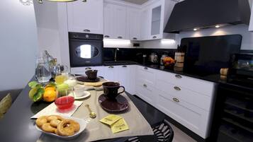 3 bedrooms, soundproofing