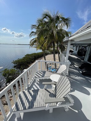 Terrace/patio - Oceanfront Gated Corner lot Amazing Sunsets. 90” BoatDock & 12 person Swim Spa!  (Summerland Key)