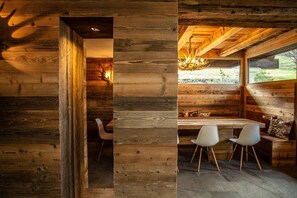 Dining - Chalet Seventy One - Luxury Ski Chalet for large groups italian Matterhorn side (Valtrournenche)