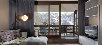 Bellevue Apartment In front of  Matterhorn directly on the Cretaz skirun n. 3