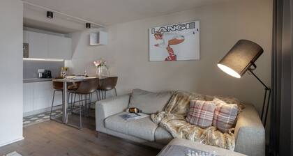 Bellevue Apartment In front of Matterhorn directly on the Cretaz skirun n. 3