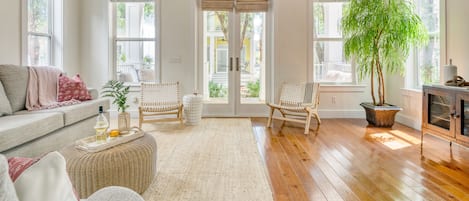 スマートテレビ、卓球台