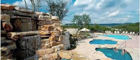 Piscine extérieure