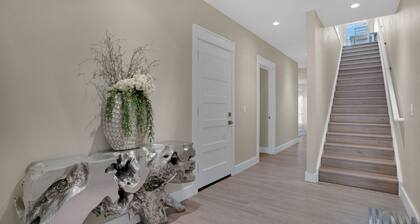 OKALOOSA ISLAND-4 BEDROOM TOWNHOUSE DIRECTLY ON THE BAY--BEACH ACCESS ACROSS THE STREET