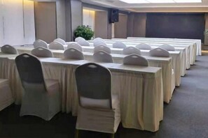 Meeting facility - Shankee Tea Style Hotel (Kunming South High-Speed Railway Station Chunrong Street Subway Station) (Kunming)