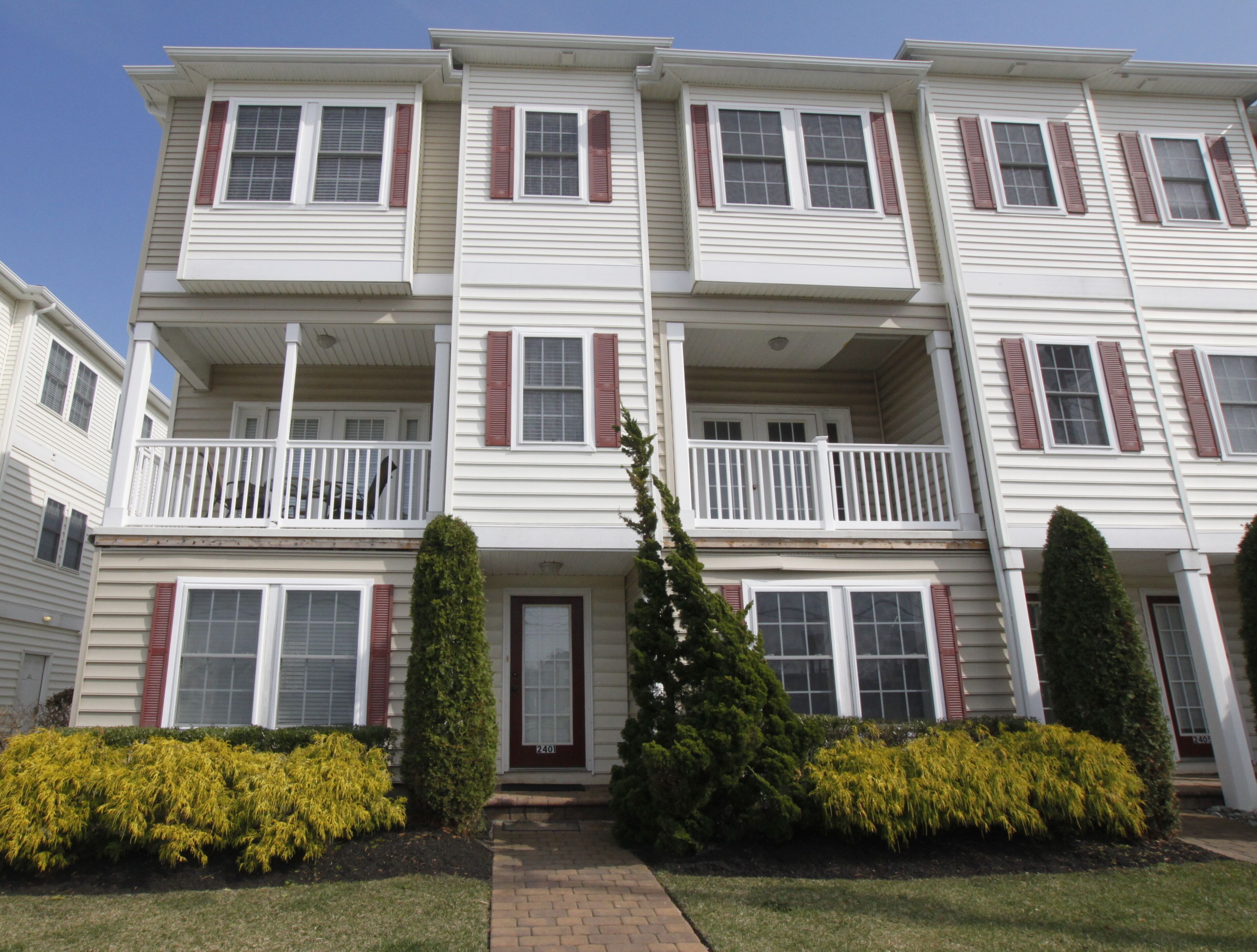 FR/SU 8/16-8/18! SU/FR 8/25-8/30! BEACH BLOCK TOWNHOUSE EXTRAORDINAIRE W/ POOL!