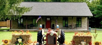 Couzin Sid’s Farmhouse in Wears Valley between Pigeon Forge and Townsend