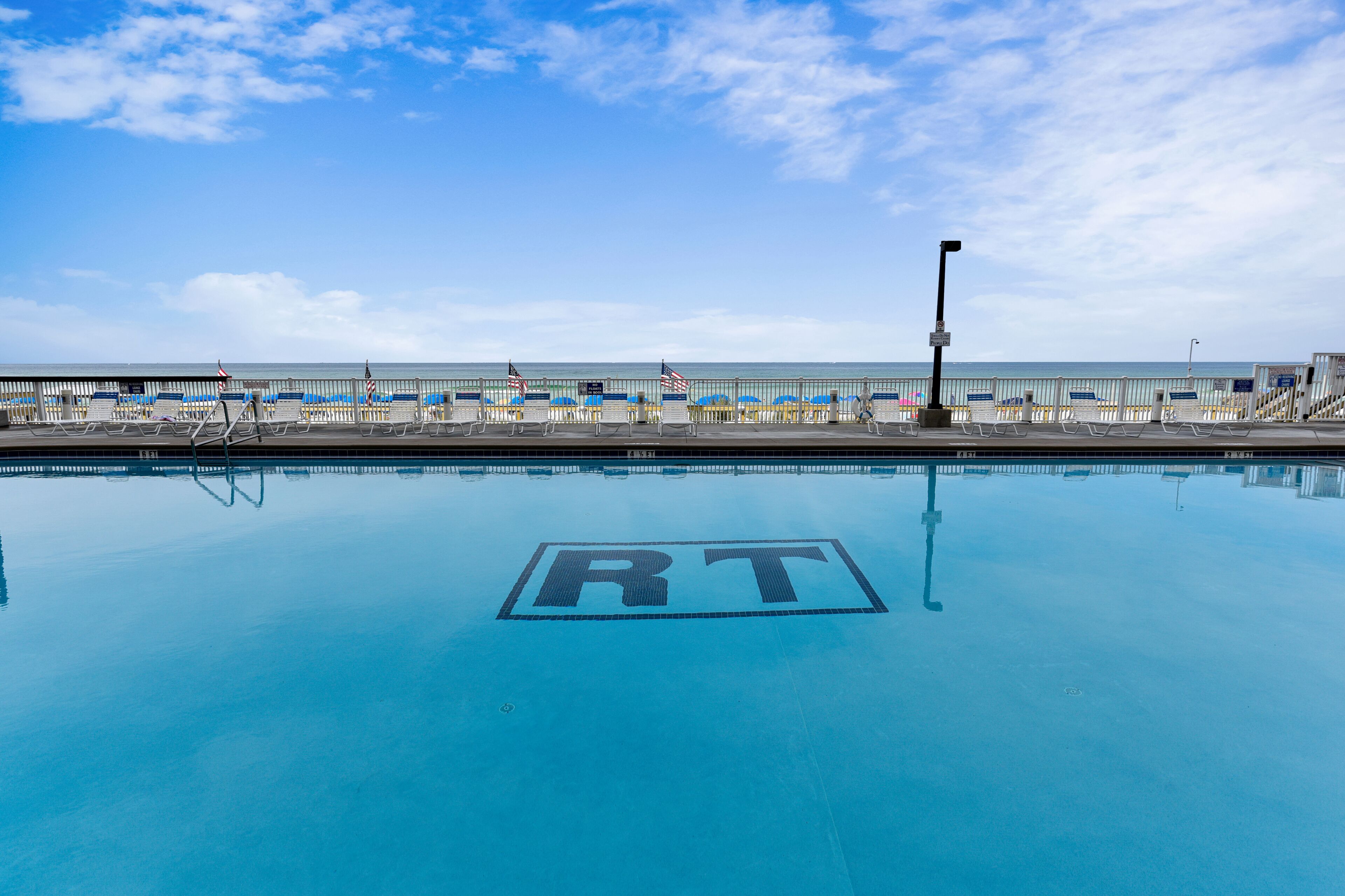 Beheizter Pool