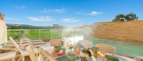 Family House, Multiple Bedrooms (Inni Gozitan Farmhouse Private Pool) | Outdoor dining