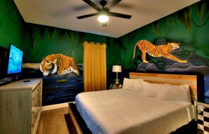 14 Schlafzimmer, Bügeleisen/Bügelbrett, Reisekinderbett