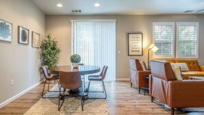 Dining - Prime Clovis Gated Condo Near Hospitals (Clovis)