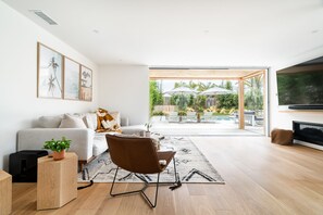 Smart TV, tavolo da ping pong