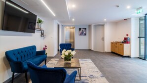 Reception - Olvia Suites (Athens)