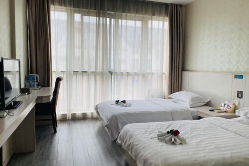 Xuancheng Guangde Wanjia Express Inn