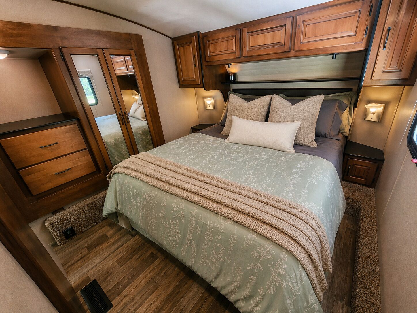 1 habitación, escritorio, wifi gratis y ropa de cama 