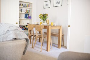 Interior - Brook House, Askrigg, Yorkshire Dales (Askrigg,)
