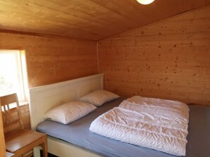 3 bedrooms, free Internet
