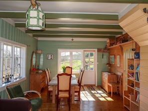 Dining - Sjøhytta by Interhome (Austevoll)