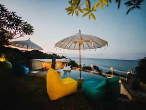 Outdoor pool, pool loungers