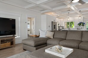 Casa, 4 camere da letto | Area soggiorno | TV a schermo piatto