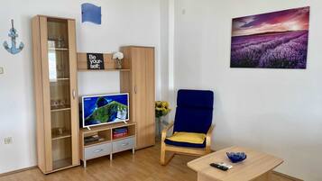 Apartment (Two Bedroom Apartment with Balcony an) | Living room | TV