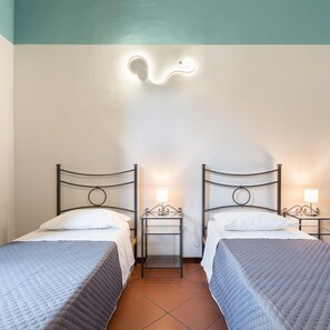 Apartment | 2 bedrooms - Appartamento Via Dell Oriuolo (Florence)
