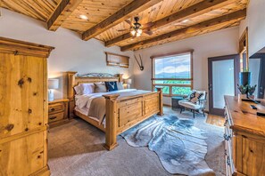 6 habitaciones, escritorio y tabla de planchar con plancha 