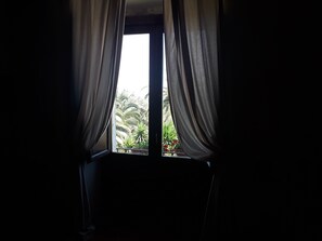 1 chambre, literie hypoallergénique, minibar, bureau