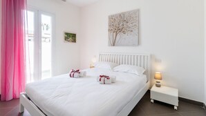 2 bedrooms, iron/ironing board, WiFi, bed sheets - Salento Seaside Villa x4 with terrace (Lendinuso)