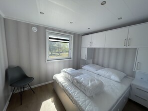 2 Schlafzimmer, Bettwäsche