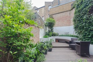 베이직 하우스, 침대(여러 개) | 숙박 시설 구내