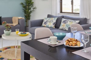 TV - 2 bedroom Apartment Albufeira Old Town (Albufeira)