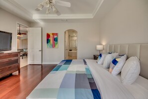 4 bedrooms, free WiFi, bed sheets, wheelchair access