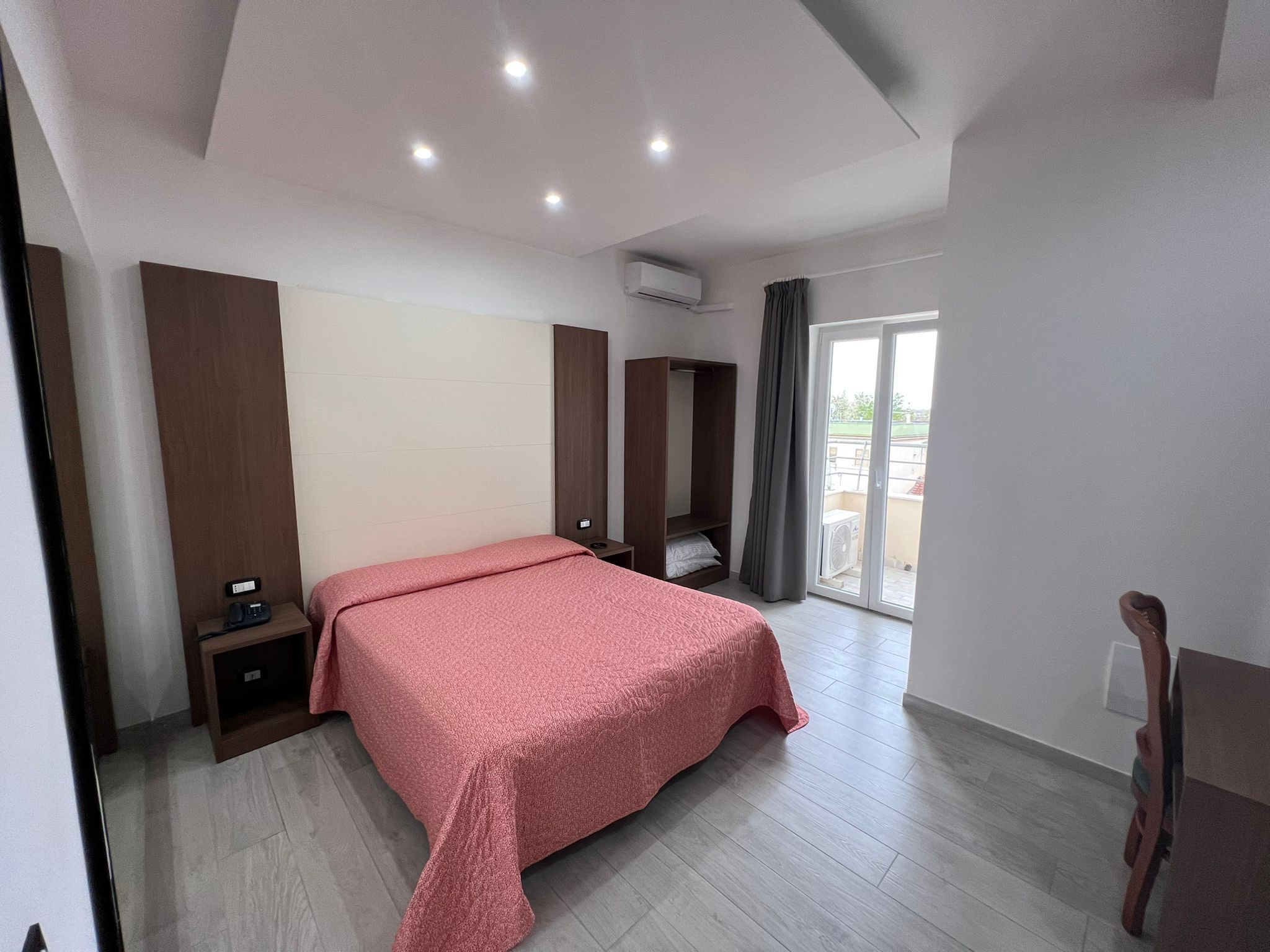 Superior Room | Desk, free WiFi