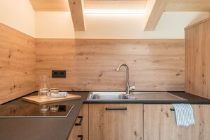 冰箱、炉灶、洗碗机、茶具/咖啡用具