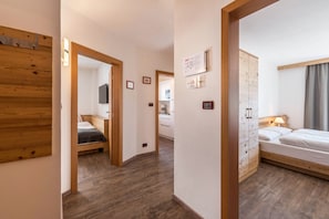 2 Schlafzimmer, Bügeleisen/Bügelbrett, kostenloses WLAN, Bettwäsche